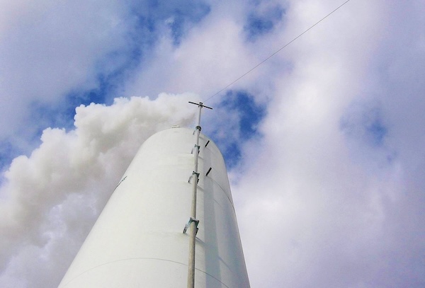 The Ultimate Renewable Battery: Controlled liquid hydrogen storage